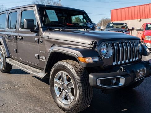 Used 2020 Jeep Wrangler Unlimited Sahara w/ Dual Top Group image 35