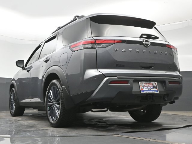 Used 2026 Nissan Pathfinder SL w/ SL Premium Package FWD image 22
