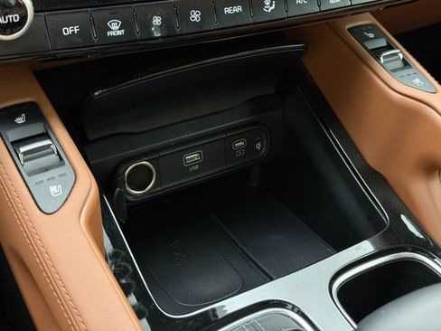 Used 2025 Kia Telluride EX X-Line AWD/4WD image 22