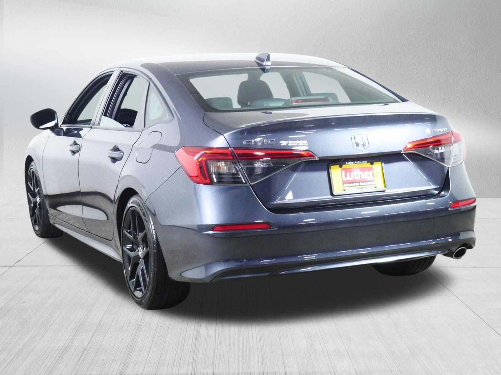 Used 2022 Honda Civic Sport image 5