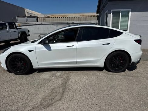 Used 2019 Tesla Model 3 Long Range AWD/4WD image 8