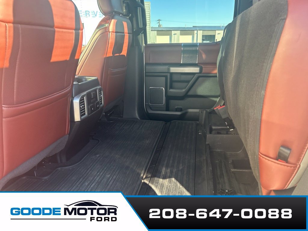 Used 2019 Ford F350 Platinum w/ Platinum Ultimate Package AWD/4WD image 4
