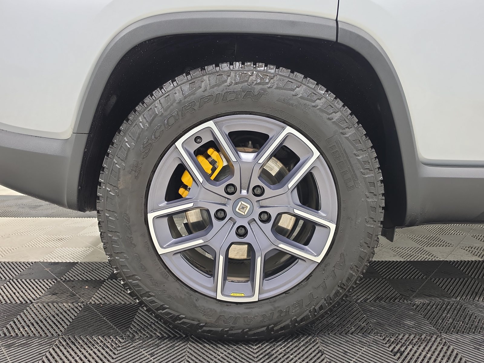 Used 2023 Rivian R1S Adventure Quad AWD/4WD image 12