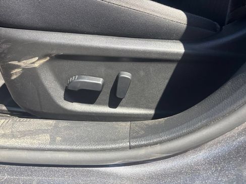 Used 2024 Nissan Altima 2.5 SV FWD image 9