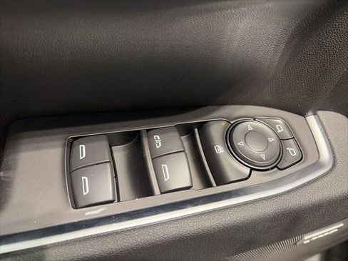 New 2026 Chevrolet Silverado 1500 RST w/ Redline Edition AWD/4WD image 9