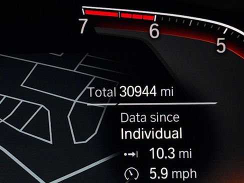 Used 2023 BMW 530i w/ Convenience Package image 14