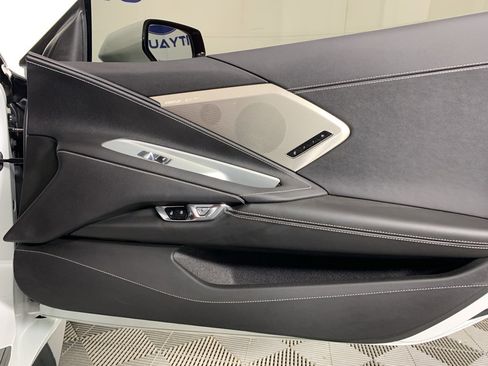 Used 2020 Chevrolet Corvette Stingray Preferred Cpe w/ 2LT Preferred Equipment Group image 29