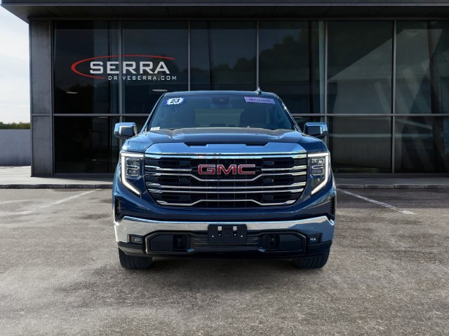 Used 2023 GMC Sierra 1500 SLT AWD/4WD image 8