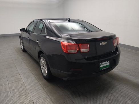 Used 2015 Chevrolet Malibu LT w/ Power Convenience Package FWD image 5