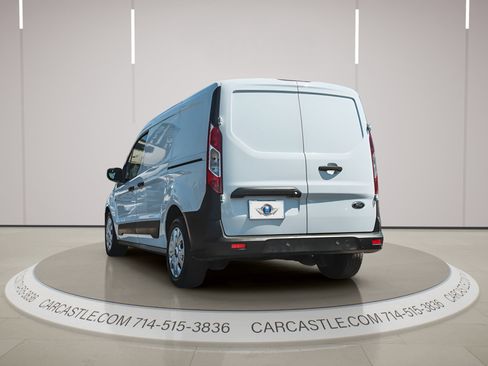Used 2023 Ford Transit Connect XL FWD image 5