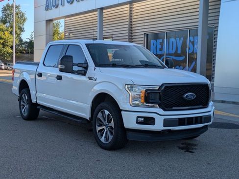 Used 2019 Ford F150 XL w/ Equipment Group 101A Mid AWD/4WD image 3