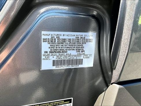 Certified 2025 Nissan Kicks SV FWD image 18