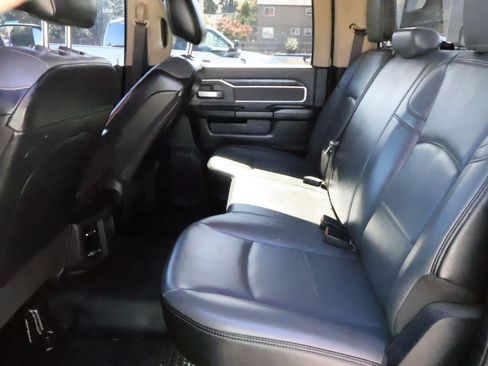 Used 2019 RAM 4500 SLT w/ Quick Order Package 27G SLT image 36