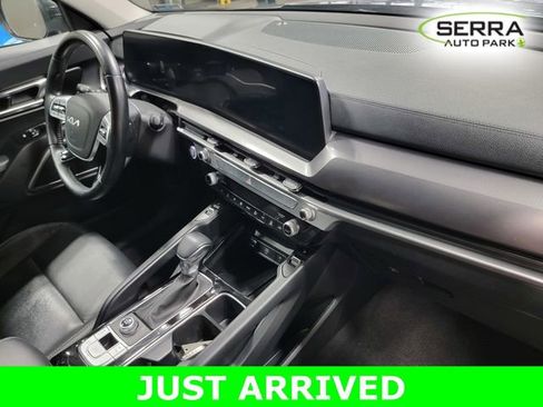 Used 2023 Kia Telluride S w/ S Sunroof Package FWD image 16