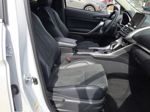 Used 2024 Mitsubishi Eclipse Cross SE AWD/4WD image 15