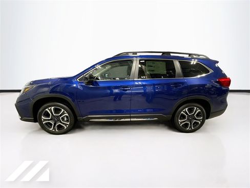 New 2026 Subaru Ascent Limited image 8