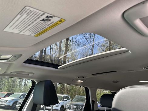 Certified 2026 Hyundai Palisade SEL image 20