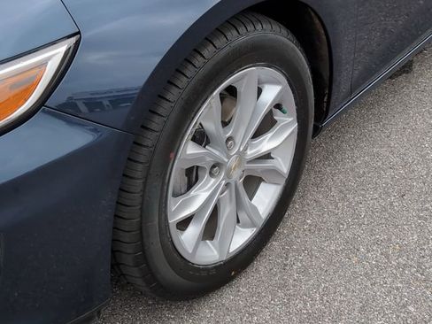 Used 2022 Chevrolet Malibu LT image 31