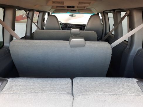 Used 2014 Chevrolet Express 2500 LS image 20