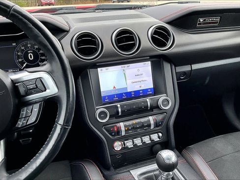 Used 2020 Ford Mustang GT Premium w/ Equipment Group 401A image 6