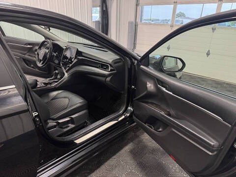 Used 2024 Toyota Camry SE FWD image 25