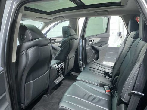 Used 2024 Acura MDX SH-AWD w/ Technology Package image 12