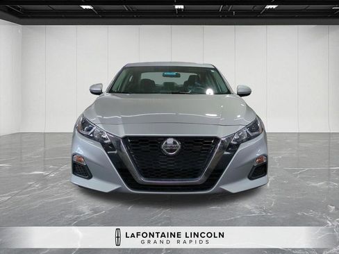 Used 2020 Nissan Altima 2.5 S image 8