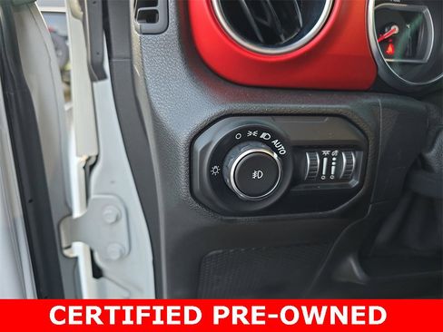 Certified 2021 Jeep Wrangler Unlimited Rubicon image 26