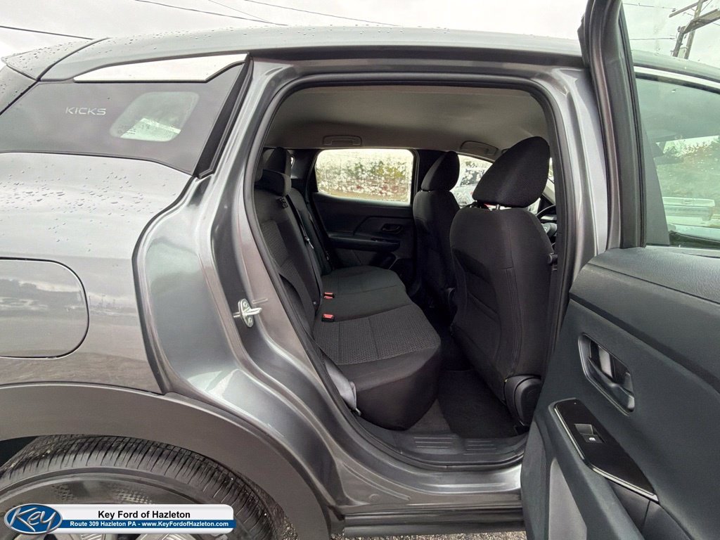 Used 2025 Nissan Kicks S AWD/4WD image 21