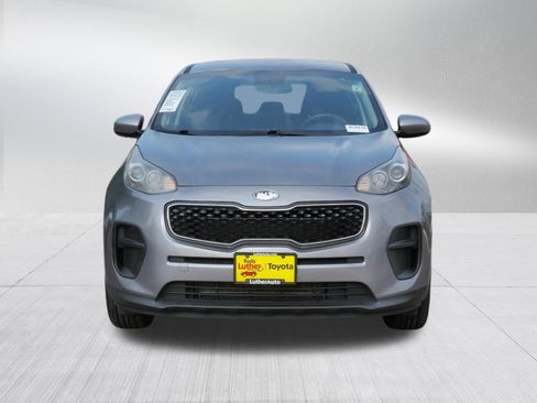 Used 2017 Kia Sportage LX FWD image 2