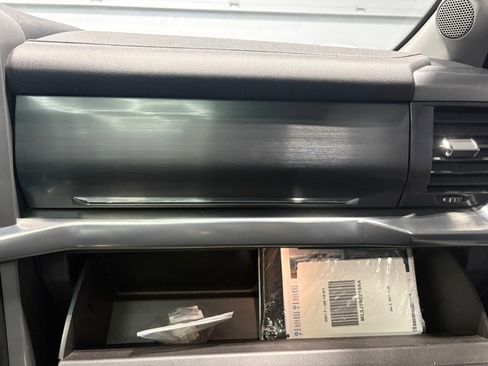 Used 2021 Ford F150 Lariat w/ Equipment Group 502A High image 39