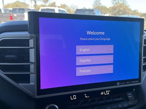 Used 2023 Toyota Tundra Limited w/ Power Package image 31