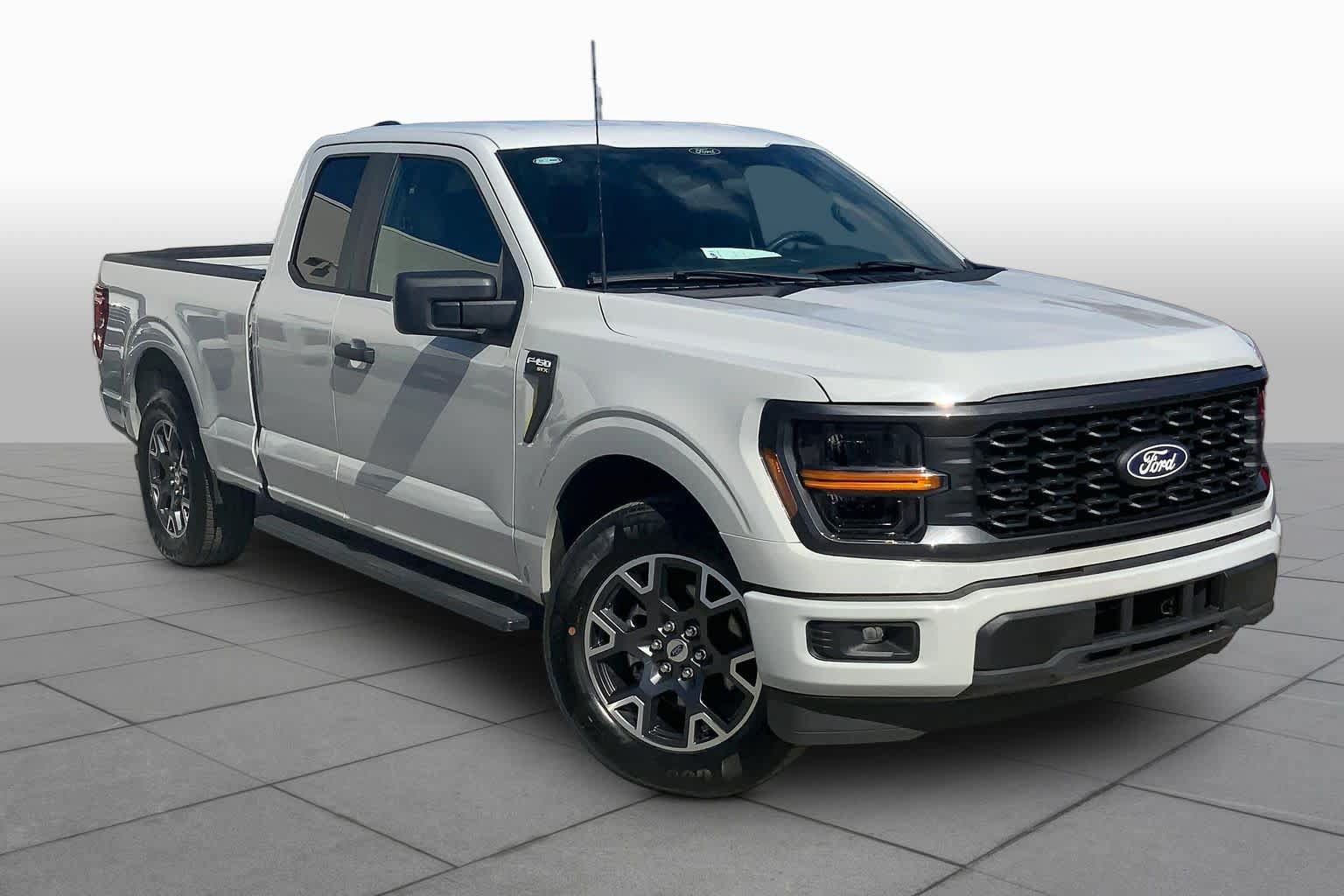 Used 2024 Ford F150 STX RWD image 3