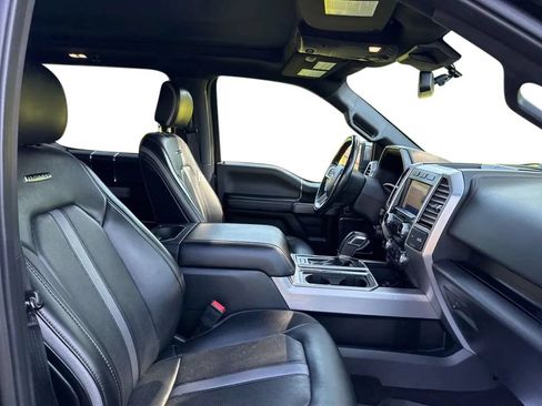 Used 2019 Ford F150 Platinum w/ Equipment Group 701A Luxury AWD/4WD image 14