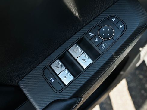 New 2025 Mitsubishi Outlander SEL Black Edition image 17