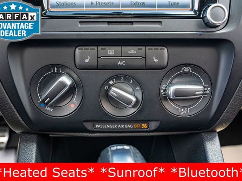 Used 2014 Volkswagen Jetta GLI FWD image 27