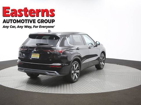 Used 2025 Mitsubishi Outlander SE AWD/4WD image 41