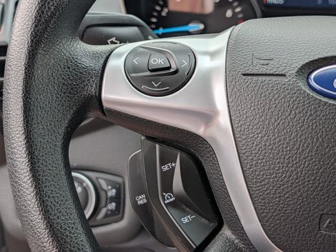 Used 2015 Ford Escape SE FWD image 27