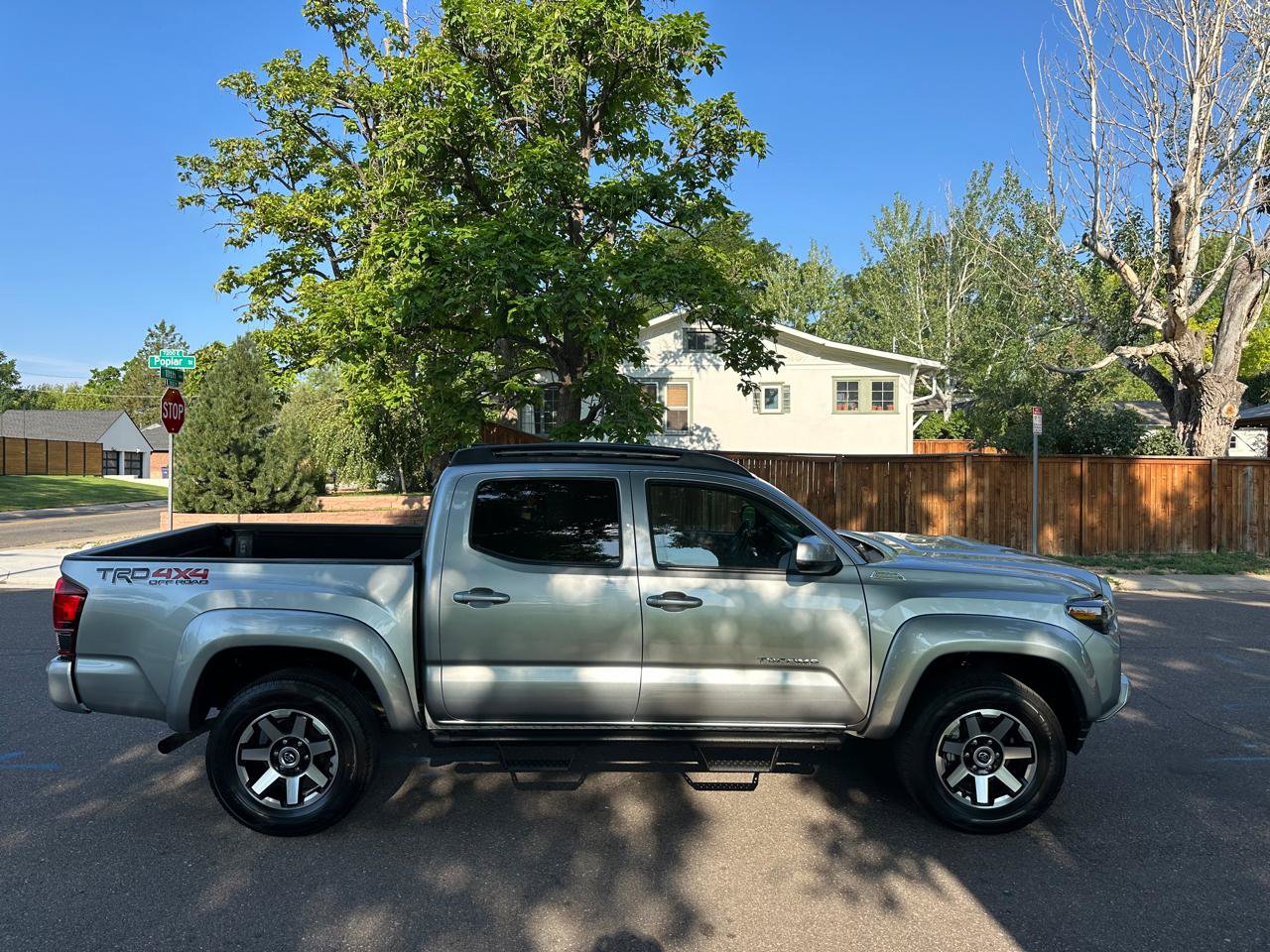 Used 2022 Toyota Tacoma SR AWD/4WD image 6