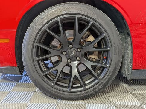 Used 2015 Dodge Challenger R/T w/ Quick Order Package 28B R/T RWD image 28