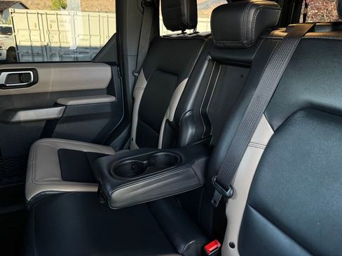 Used 2023 Ford Bronco Wildtrak AWD/4WD image 30