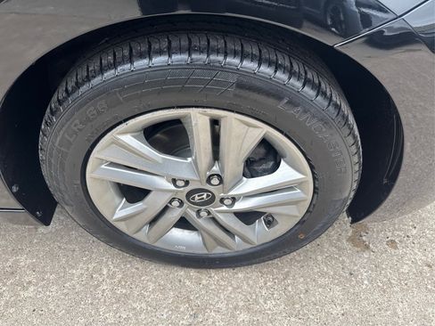 Used 2020 Hyundai Elantra SEL w/ Cargo Package (C1) FWD image 18