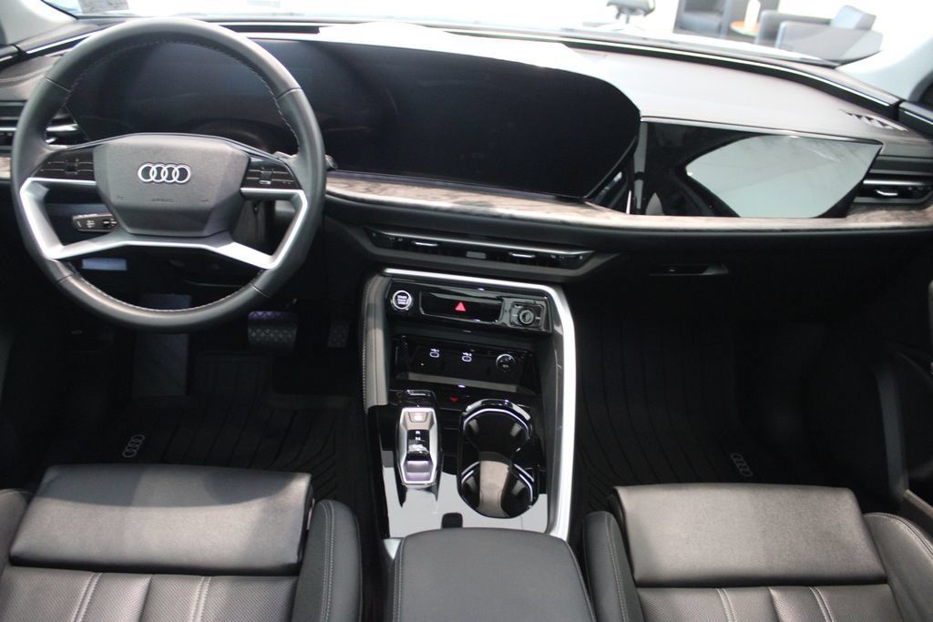 New 2026 Audi Q5 Premium Plus AWD/4WD image 6