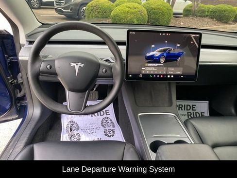 Used 2023 Tesla Model 3 Standard Range RWD image 7