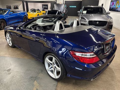 Used 2014 Mercedes-Benz SLK 350 w/ Sport Package image 7