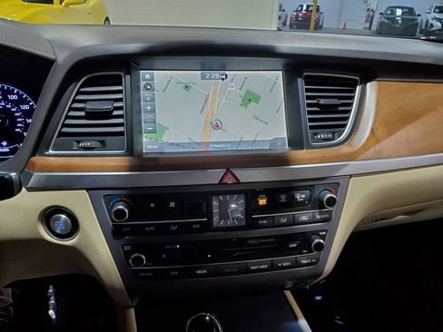 Used 2016 Hyundai Genesis 3.8 w/ Option Group 04 image 32