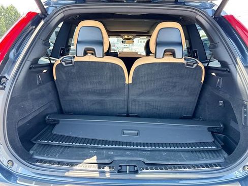 Used 2023 Volvo XC90 B6 Ultimate w/ Protection Package Premier AWD/4WD image 33