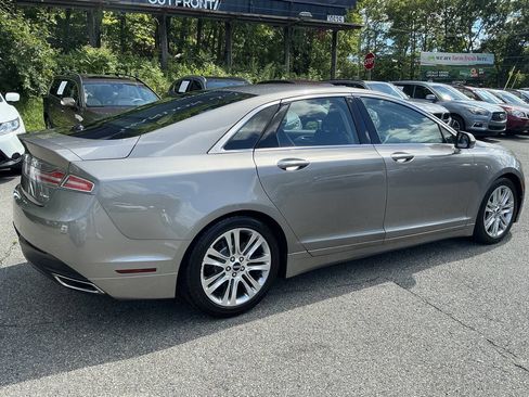 Used 2016 Lincoln MKZ AWD w/ Equipment Group 300A Reserve image 5