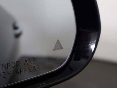 Used 2023 Mercedes-Benz E 450 4MATIC Coupe image 42