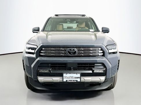 New 2026 Toyota 4Runner Limited AWD/4WD image 2